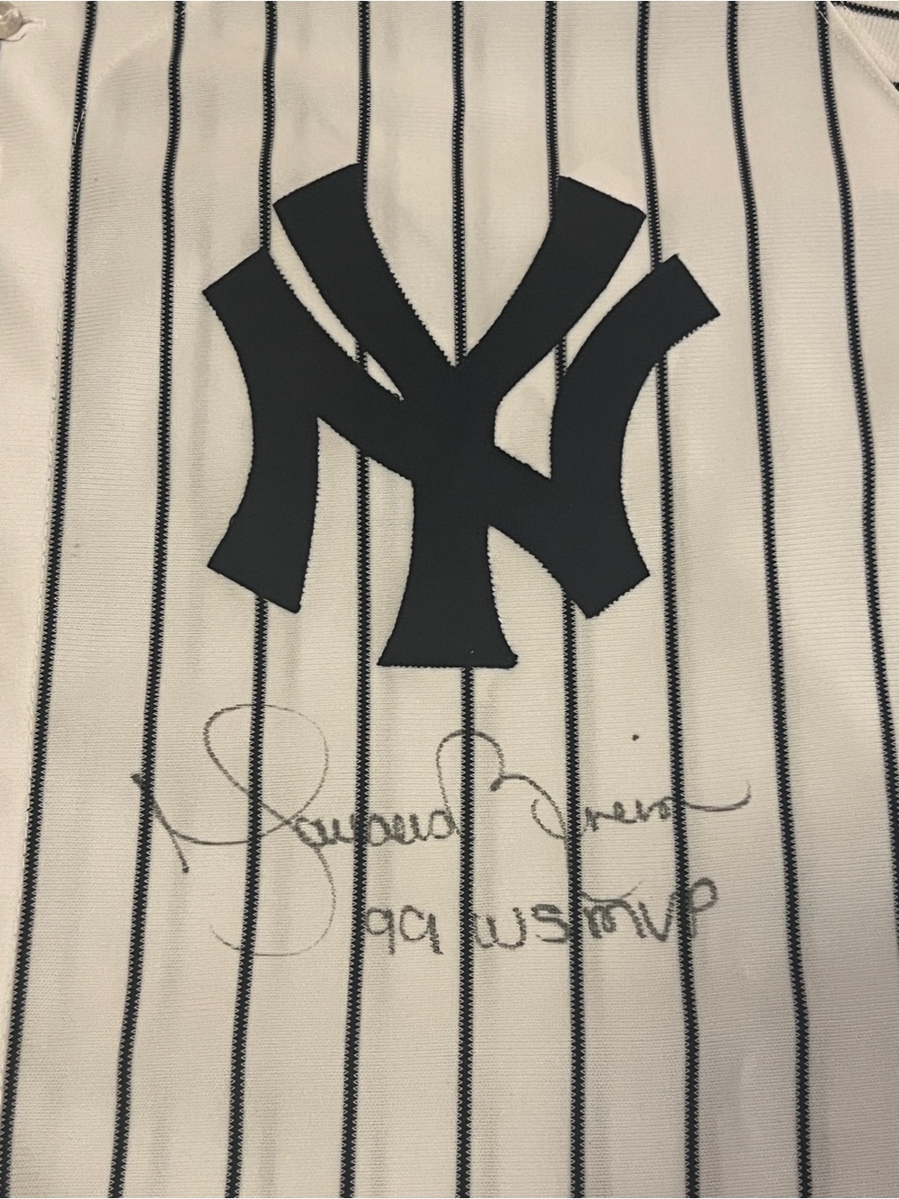 NY Yankees SIGNED Mariano Rivera Jersey - Picture 2 of 6